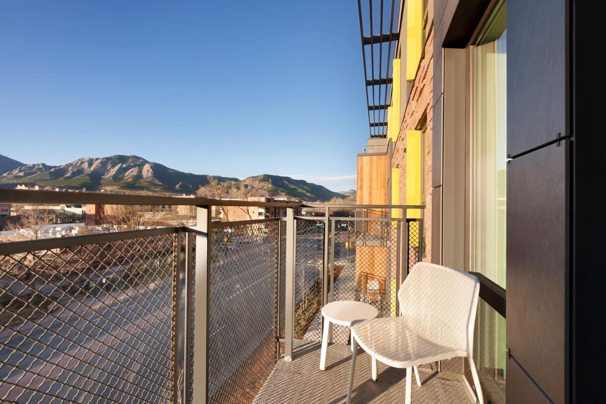 Embassy Suites By Hilton Boulder Eksteriør billede